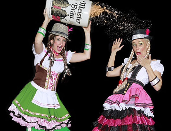 Perth Stilt Walkers Beer Wenches